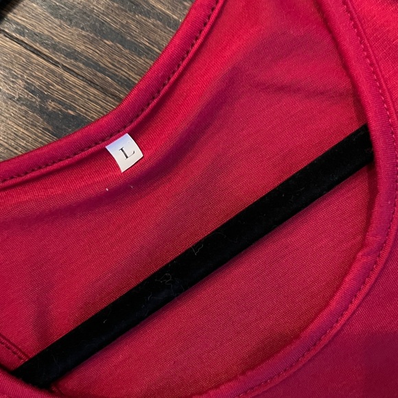 3 different Shades of RED - Picture 4 of 6